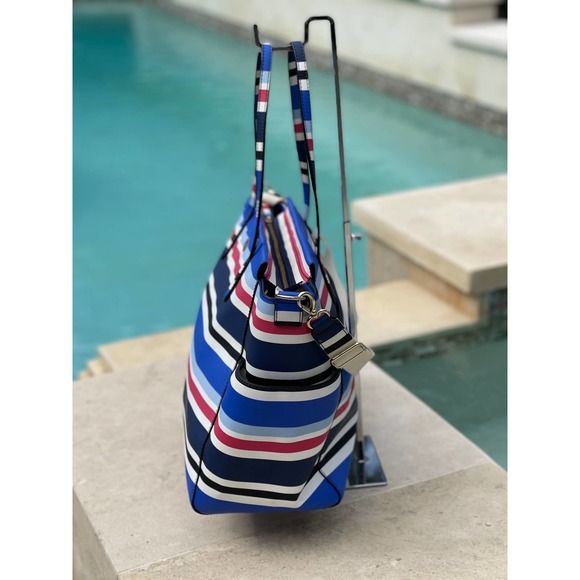 Kate Spade Kaylie Laurel Way Weekender/Diaper Bag. - Picture 3 of 11